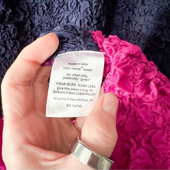 Mara Hoffman Amy Dress in Navy Multi Popcorn
Midi Purple Blue Size Medium - Picture 6 of 10